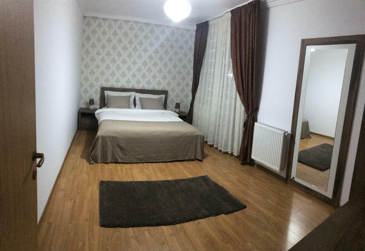 Apartament Toamnei Rîşnov Eksteriør bilde