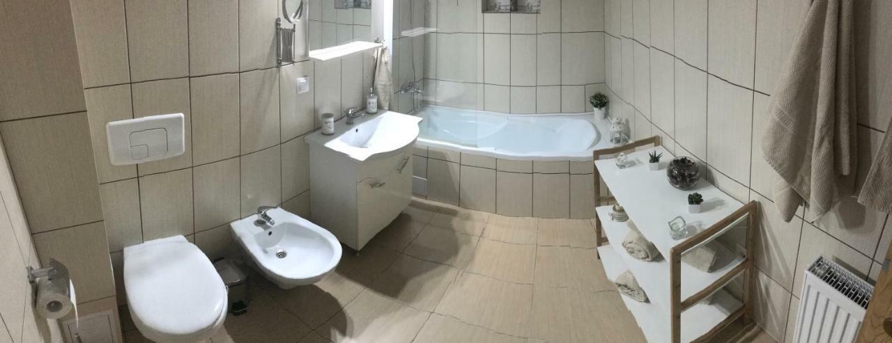 Apartament Toamnei Rîşnov Eksteriør bilde