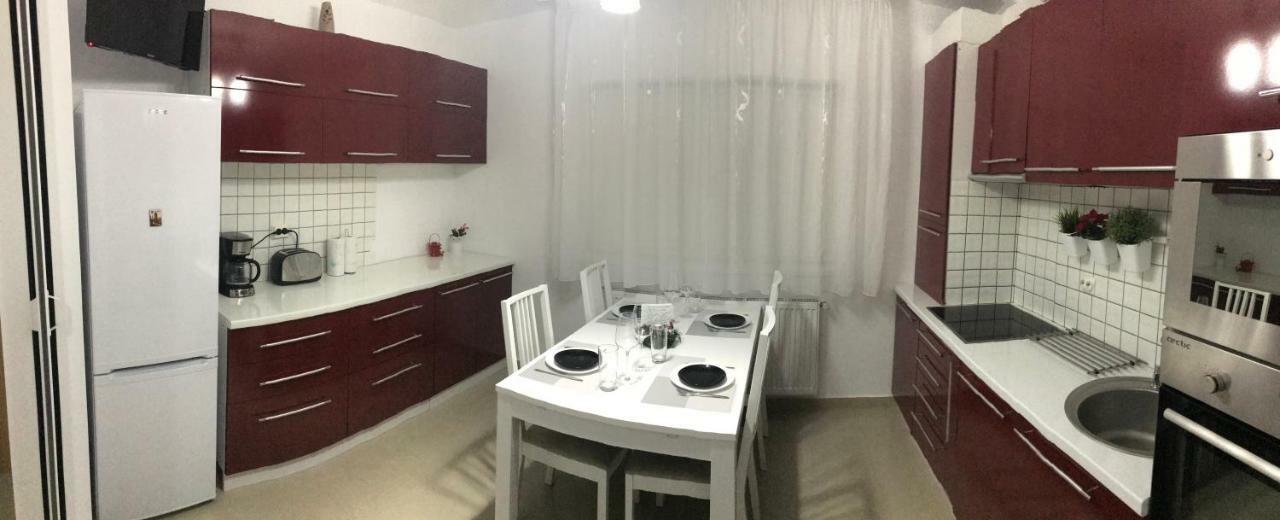 Apartament Toamnei Rîşnov Eksteriør bilde